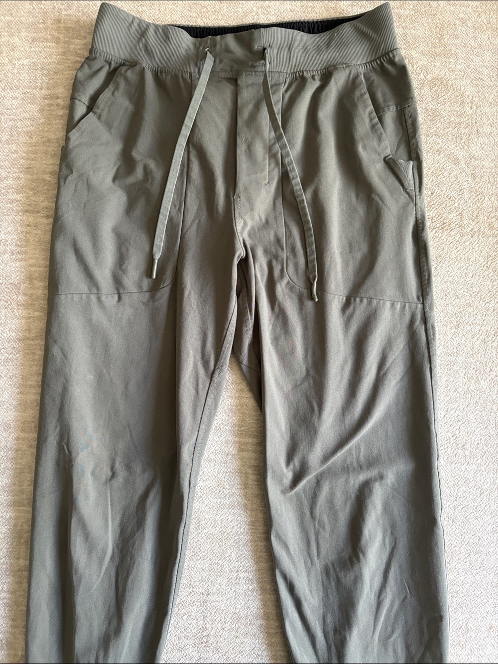 lululemon athletica Men's Olive Drawstring Joggers